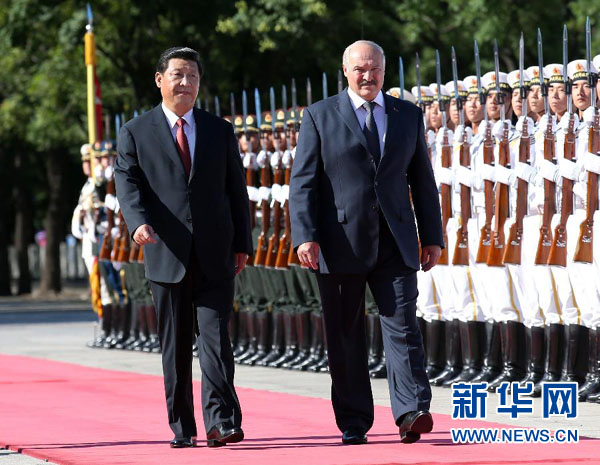 2013��7��16�գ�����ƽ�ڱ�����������ͬ�׶��_˹���y�R������e�Е�Մ��