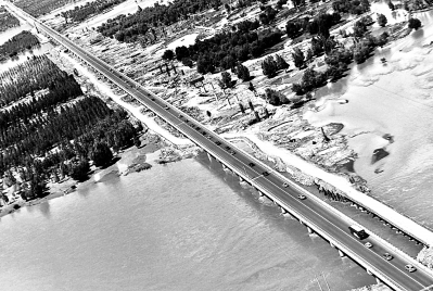 ��ɣ��׃ ѩ��Ÿ�