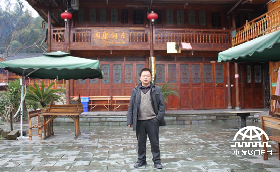 ��ס���ڷ�ؚ���W��Ķ����l(xi��ng)�H