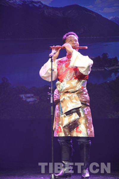 �׬����ѱ����˃��׵��Ӫ�(d��)�ࡶ�҂��ٴ���ۡ��ͼ��ô�����������һֻ���ӡ���